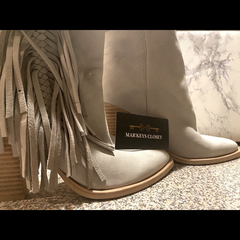 Dolce Vita New Grey Fringe Boots!!!